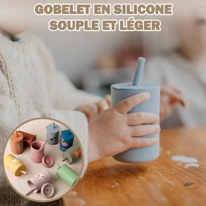 Gobelet en silicone pour tout-petits: WeeSip™